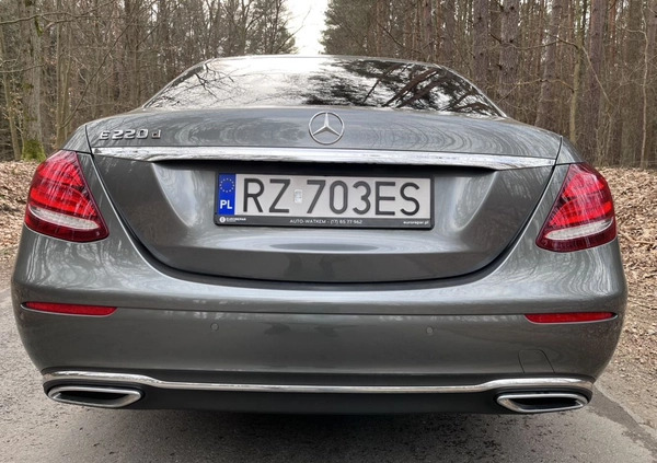 Mercedes-Benz Klasa E cena 82999 przebieg: 363000, rok produkcji 2018 z Rzeszów małe 704